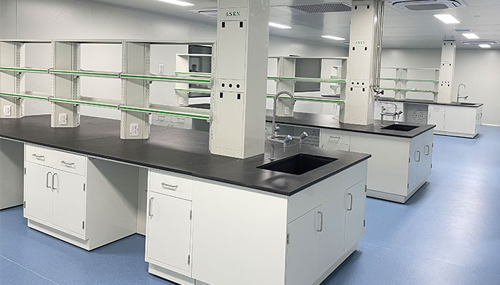 1668052307590337.jpg 實驗臺實心理化板.jpg